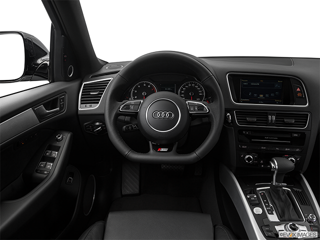 2017 Audi Q5 | Steering wheel/Center Console