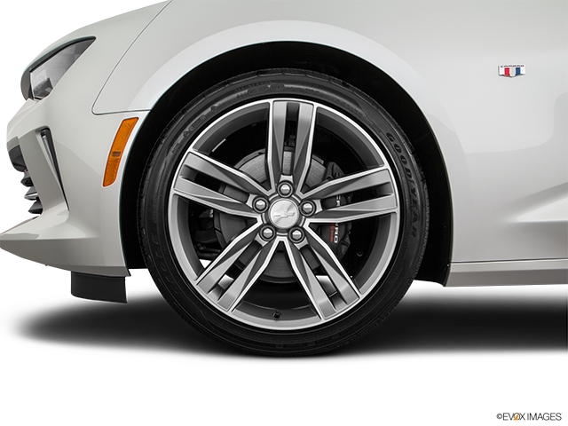 2017 Chevrolet Camaro | Front Drivers side wheel at profile