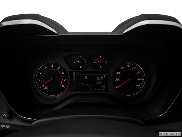 2017 Chevrolet Camaro | Speedometer/tachometer