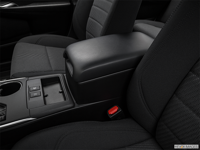 2017 Toyota Camry Hybrid | Front center console with closed lid, from driver’s side looking down