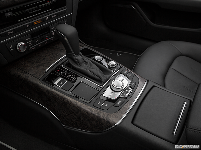 2017 Audi A7 | Gear shifter/center console