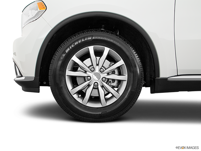 2017 Dodge Durango | Front Drivers side wheel at profile