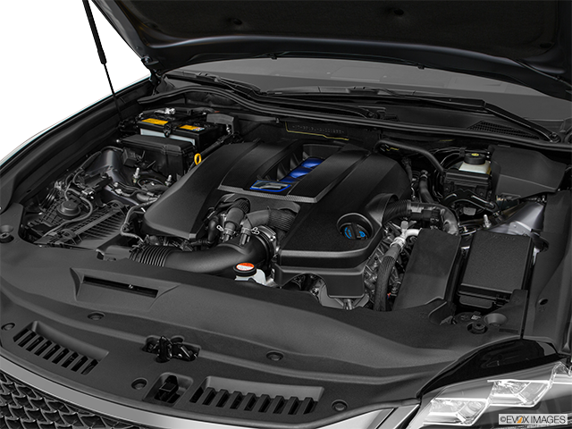 2016 Lexus GS F | Engine