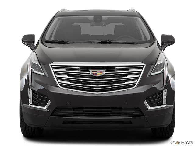 2017 Cadillac XT5 | Low/wide front