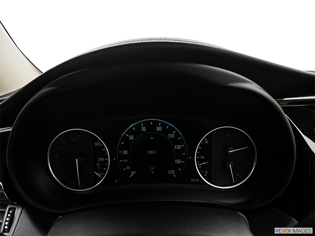 2016 Buick Envision | Speedometer/tachometer
