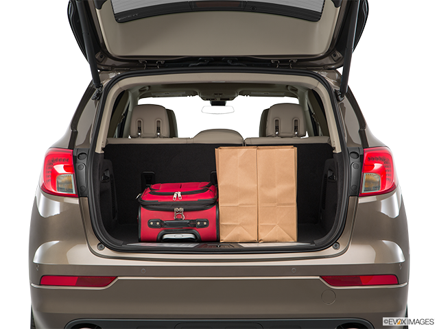 2016 Buick Envision | Trunk props