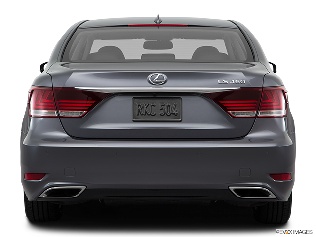 2016 Lexus LS 600h L AWD | Low/wide rear