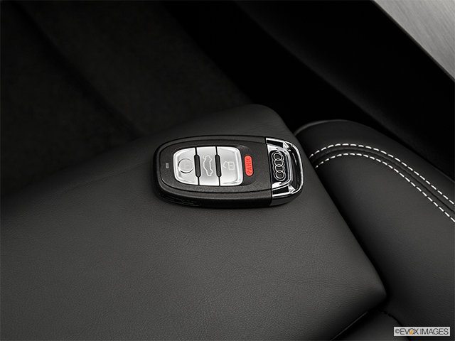 2016 Audi SQ5 | Key fob on driver’s seat
