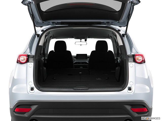 2016 Mazda CX-9 | Hatchback & SUV rear angle