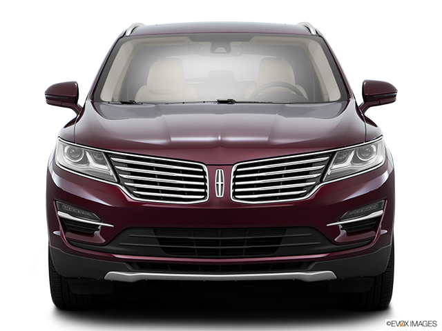 2017 Lincoln MKC | Low/wide front