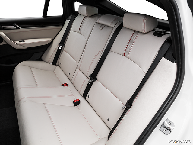 2017 BMW X4 | Rear seats from Drivers Side