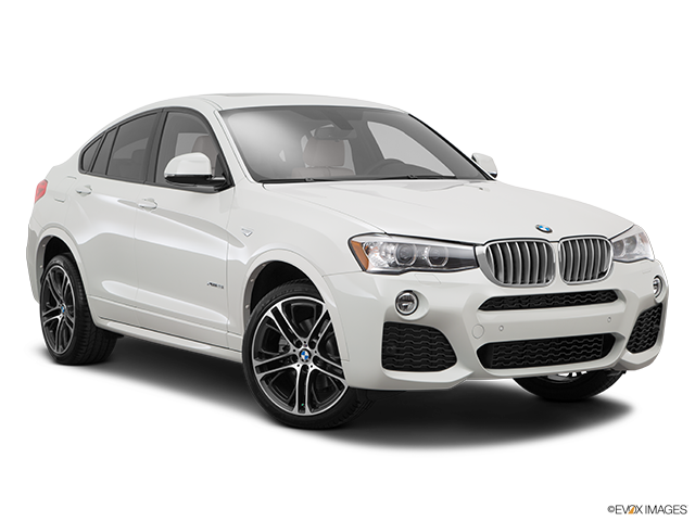 2017 BMW X4 | Front passenger 3/4 w/ wheels turned