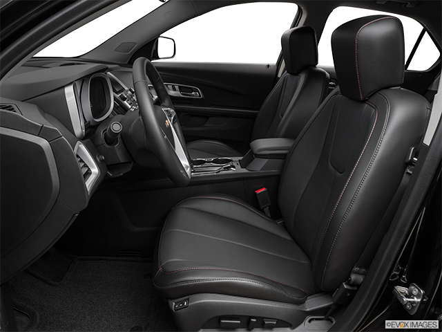 2017 Chevrolet Equinox | Front seats from Drivers Side