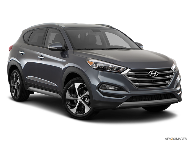 2017 Hyundai Tucson | Front passenger 3/4 w/ wheels turned