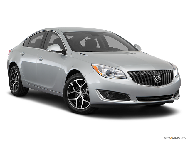 2017 Buick Regal Sport Touring: Price, Review, Photos (Canada) | Driving