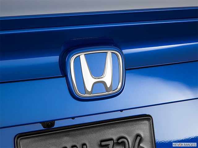 2017 Honda Civic Berline | Rear manufacturer badge/emblem