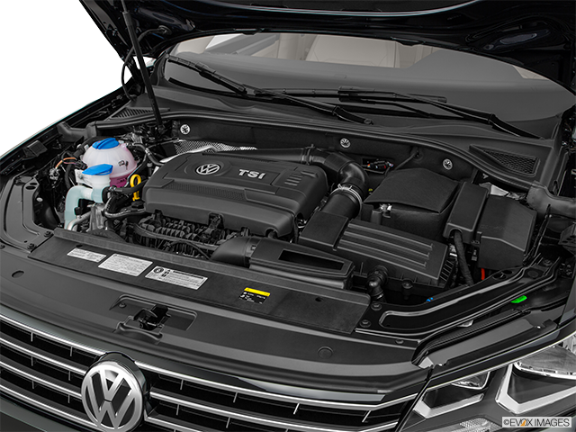 2017 Volkswagen Passat | Engine