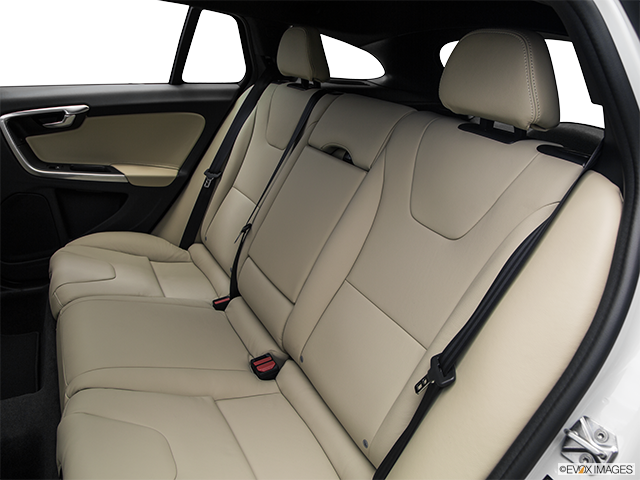 2017 Volvo V60 | Rear seats from Drivers Side