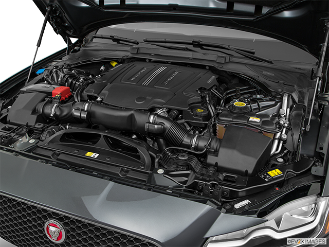 2017 Jaguar XF | Engine