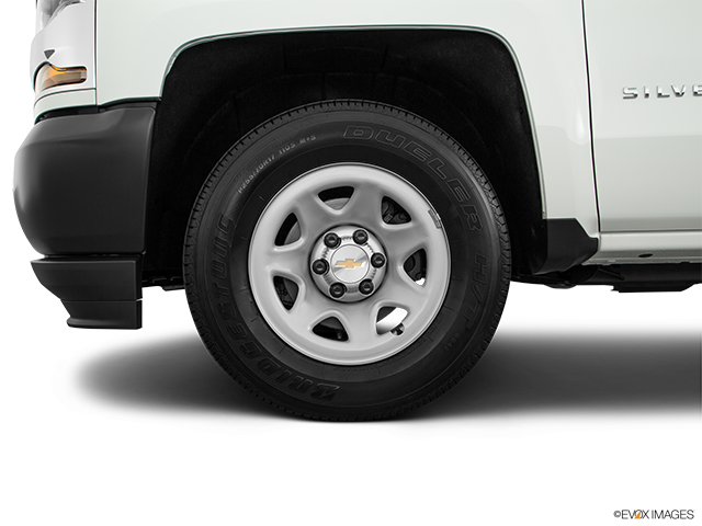 2017 Chevrolet Silverado 1500 | Front Drivers side wheel at profile