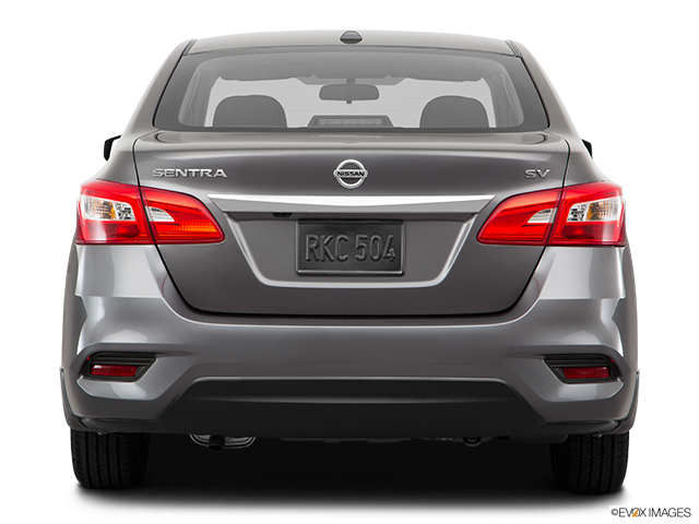 2017 Nissan Sentra | Low/wide rear