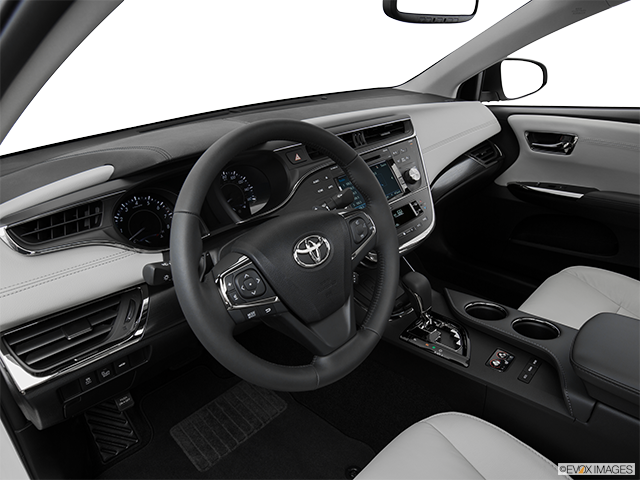 2017 Toyota Avalon | Interior Hero (driver’s side)