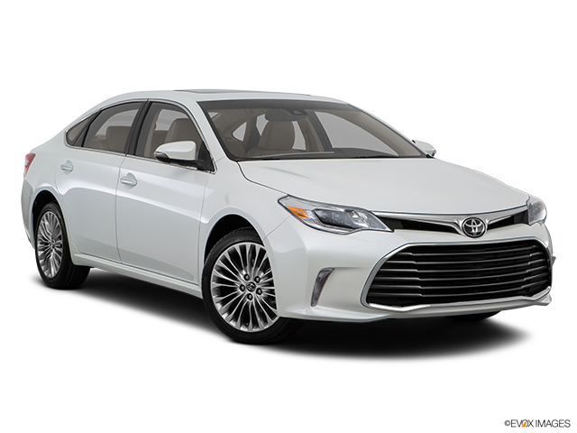 2017 Toyota Avalon | Front passenger 3/4 w/ wheels turned