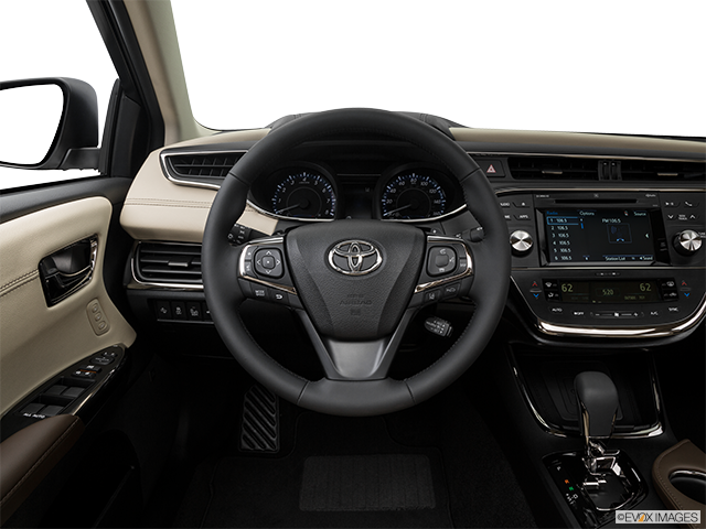 2017 Toyota Avalon | Steering wheel/Center Console