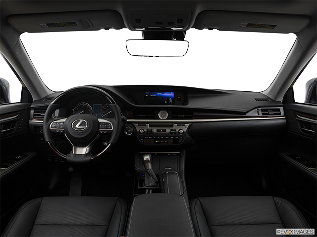2017 Lexus ES 350 | Centered wide dash shot