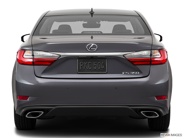 2017 Lexus ES 350 | Low/wide rear