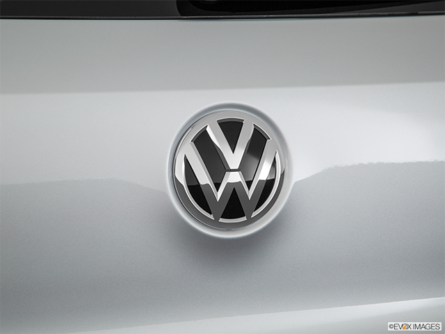 2017 Volkswagen Tiguan | Rear manufacturer badge/emblem