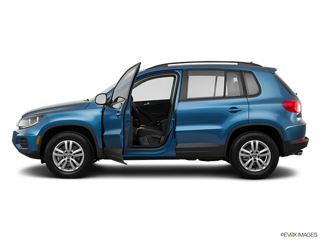 2017 Volkswagen Tiguan | Driver's side profile with drivers side door open