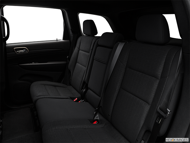 2017 Jeep Grand Cherokee | Rear seats from Drivers Side