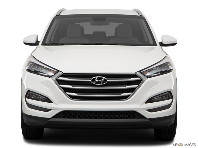 2017 Hyundai Tucson | Low/wide front