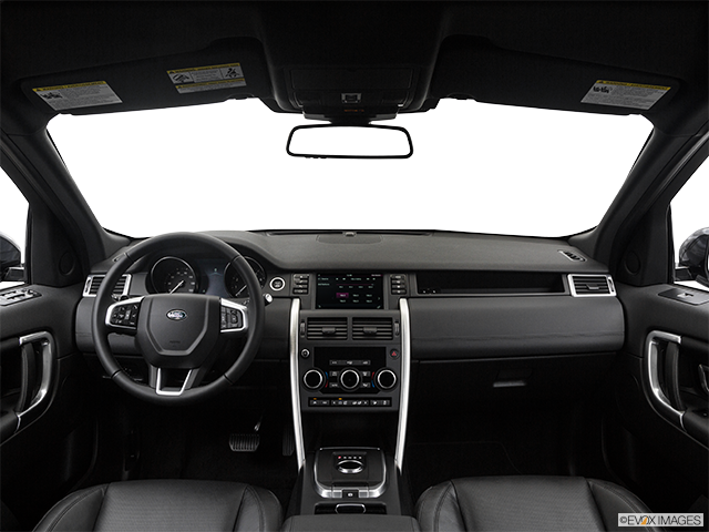2017 Land Rover Discovery Sport | Centered wide dash shot