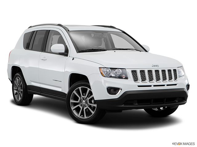 2017 Jeep Compass | Front passenger 3/4 w/ wheels turned