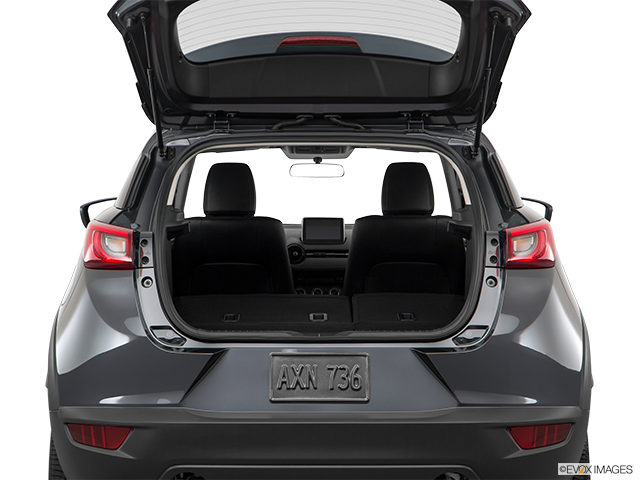 2017 Mazda CX-3 | Hatchback & SUV rear angle