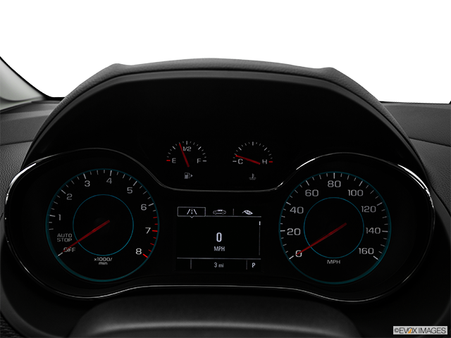 2017 Chevrolet Cruze | Speedometer/tachometer
