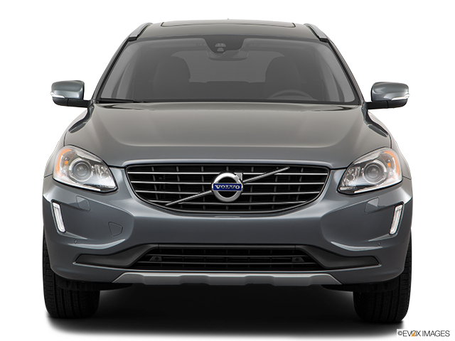 2017 Volvo XC60 | Low/wide front