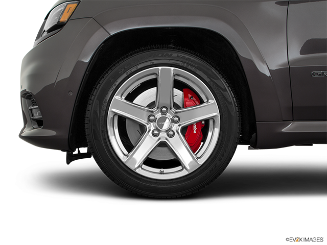 2017 Jeep Grand Cherokee | Front Drivers side wheel at profile