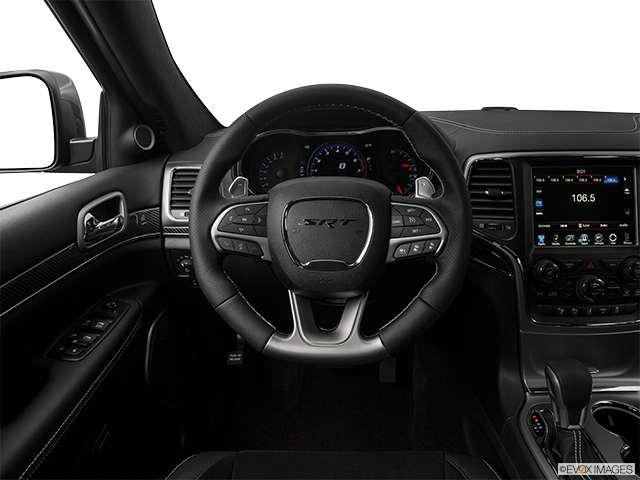 2017 Jeep Grand Cherokee | Steering wheel/Center Console