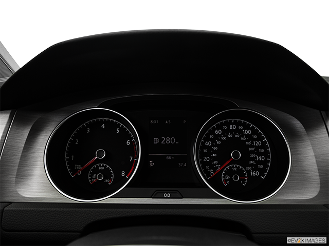 2017 Volkswagen Golf | Speedometer/tachometer