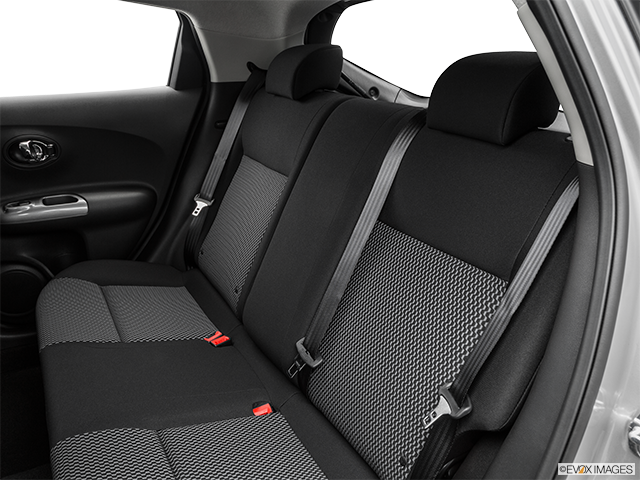 2017 Nissan JUKE | Rear seats from Drivers Side