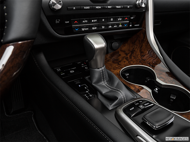 2017 Lexus RX 350 | Gear shifter/center console