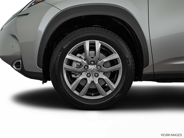 2017 Lexus NX 200t | Front Drivers side wheel at profile