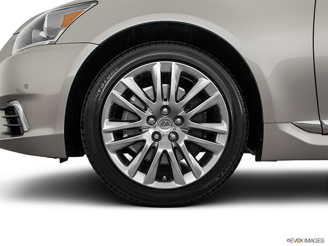 2017 Lexus LS 460L AWD | Front Drivers side wheel at profile