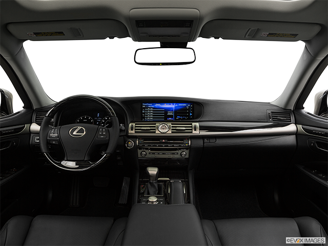 2017 Lexus LS 460L AWD | Centered wide dash shot