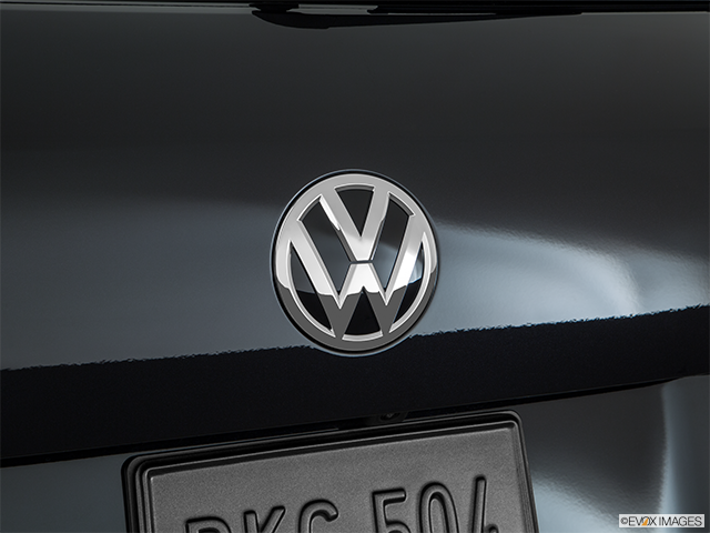 2017 Volkswagen Touareg | Rear manufacturer badge/emblem