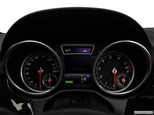 2017 Mercedes-Benz GLE | Speedometer/tachometer