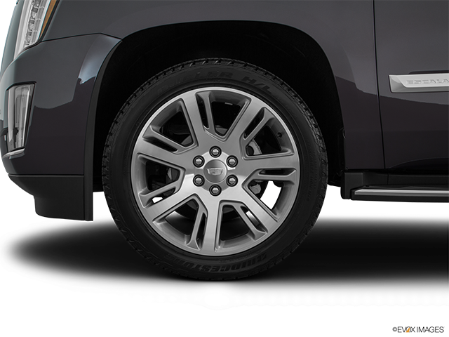 2017 Cadillac Escalade | Front Drivers side wheel at profile